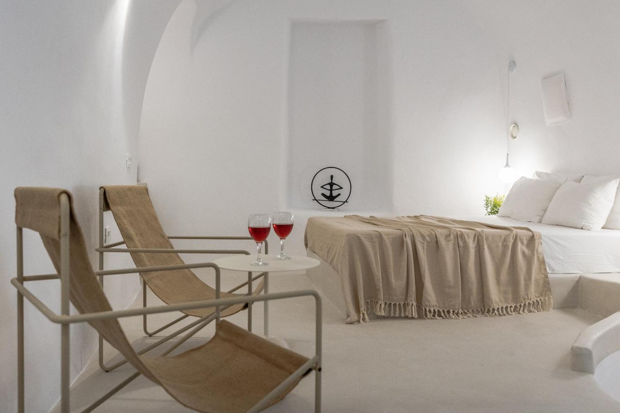 Kyrkos Residency By Sv Villa Oía Room photo