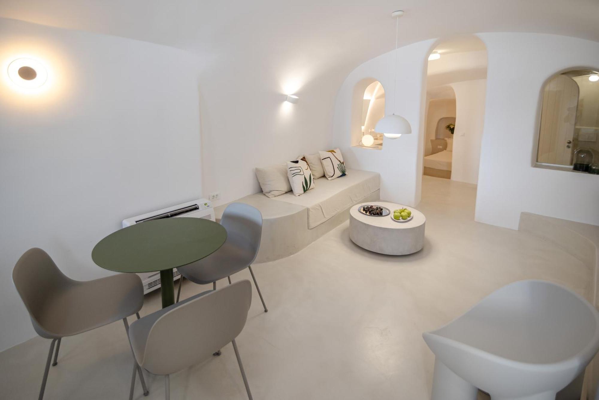 Kyrkos Residency By Sv Villa Oía Room photo